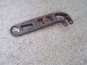 41272316 IVECO Опора переднего амортизатора правая, № XF24517