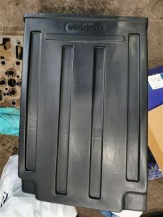 SP40040075 SIMPECO Крыло заднее