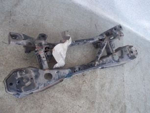 1758060 FORD Балка задняя