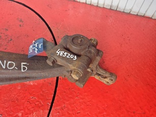 5010439472 RENAULT Кулак поворотный правый, № XF485203