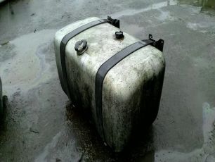 0000000004 MERCEDES Бак топливный, № XF35672