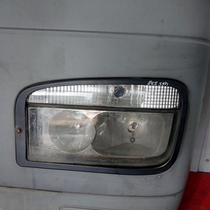 9408200161 MERCEDES Фара левая, № XF465536