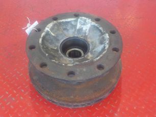 7421022433 RENAULT Ступица передняя, № XF249236