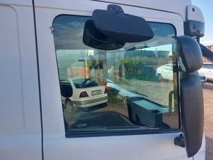 1306260 SCANIA Стекло двери правое, № XF345654