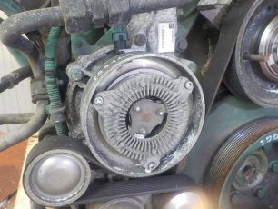 20920085 VOLVO Насос водяной, № XF155166