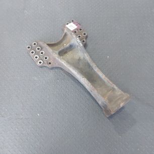 41225944 IVECO Кронштейн реактивной тяги, № XF442973