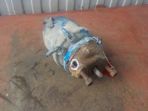 0194200118 MERCEDES Энергоаккумулятор, № XF97567