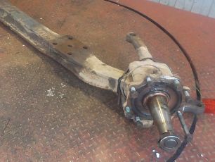 6553320201 MERCEDES Кулак поворотный, № XF158264