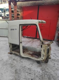 VOLVO Каркас кабины, № XF439985