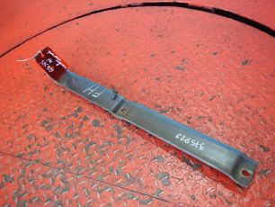 20525763 VOLVO Кронштейн подножки, № XF375929