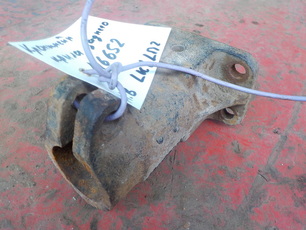 3875220292 MERCEDES Кронштейн крыла заднего
