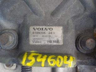 81917585 VOLVO Трапеция стеклоочистителя, № XF154604