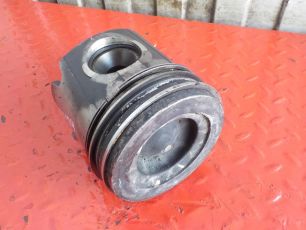 500380393 IVECO Поршень, № XF159124