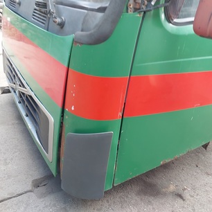 20379175 VOLVO Угол кабины левый, № XF470039
