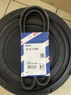 1987947661 BOSCH Ремень клиновой