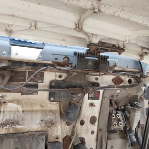 504084852 IVECO Трапеция стеклоочистителя