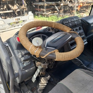 504032080 IVECO Рулевое колесо, № XF478068