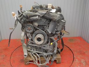 0020106500 MERCEDES Двигатель, OM501