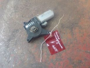 0009202908 MERCEDES Моторчик стеклоподъемника правый