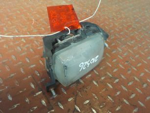 504052352 IVECO Фара противотуманная правая, № XF210326