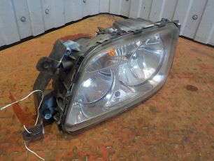 9438206361 MERCEDES Фара левая, № XF225487