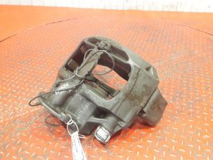 9604200601 MERCEDES Суппорт передний правый
