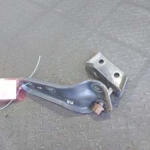 9603171843 MERCEDES Кронштейн кабины задний
