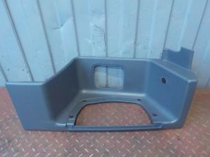 TD0957005R TANGDE Корпус подножки нижний правый