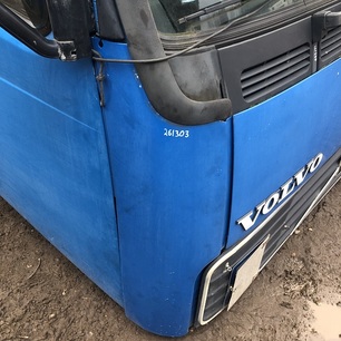 1619149 VOLVO Угол кабины правый, № XF261303