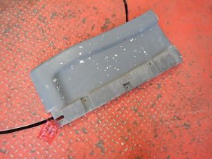 504022499 IVECO Крышка бардачка