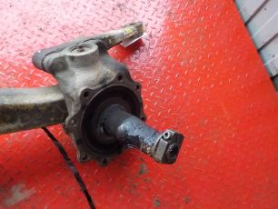6553320201 MERCEDES Кулак поворотный, № XF125513