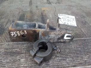 9433234784 MERCEDES Кронштейн стабилизатора, № XF75863