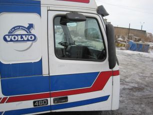 3980433 VOLVO Дверь правая, № XF235777