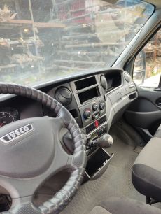 5801486782 IVECO Торпедо