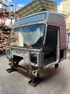VOLVO Каркас кабины, № XF340837