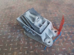 81962100614 MAN Подушка двигателя, № XF242842