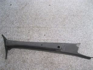 1096211 VOLVO Накладка стойки, № XF3273