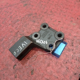 500307727 IVECO Опора двигателя, № XF475253