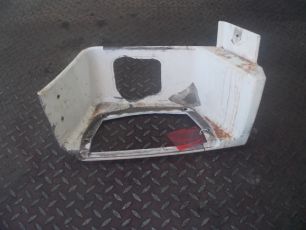 81615100680 MAN Корпус подножки нижний правый, № XF56934