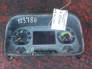 0044460821 MERCEDES Панель приборов