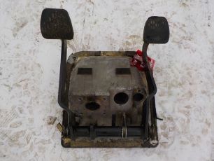 9342940001 MERCEDES Блок педалей, № XF68988