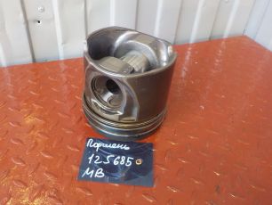 5410300424 MERCEDES Поршень, № XF125685