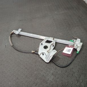 9737201846 MERCEDES Стеклоподъемник правый, № XF454762