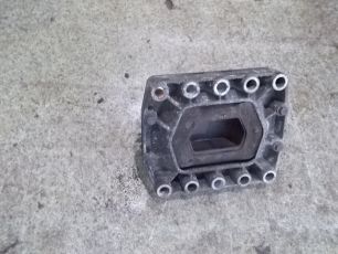 3198122 VOLVO Подушка двигателя, № XF45484