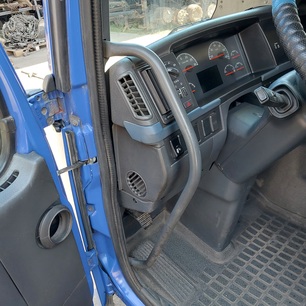 20820772 VOLVO Поручень, № XF461630