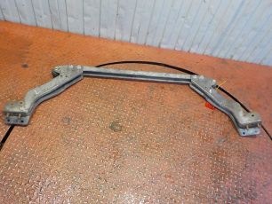 9303102658 MERCEDES Траверса, № XF127127