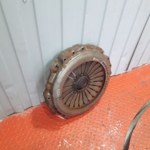 Изображение грузовика