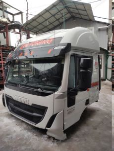 IVECO Кабина, AT, АКПП, № XF273006