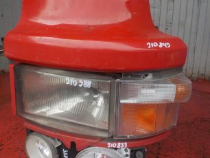 2124011 SCANIA Накладка фары левая, № XF210849