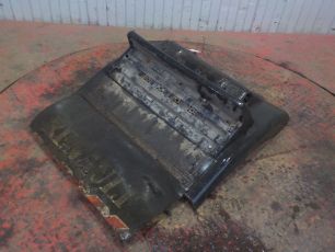 5001856193 RENAULT Крыло заднее / задняя часть, № XF122473